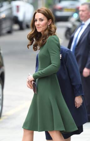 Kate Middleton avec sa robe patineuse vert sapin 