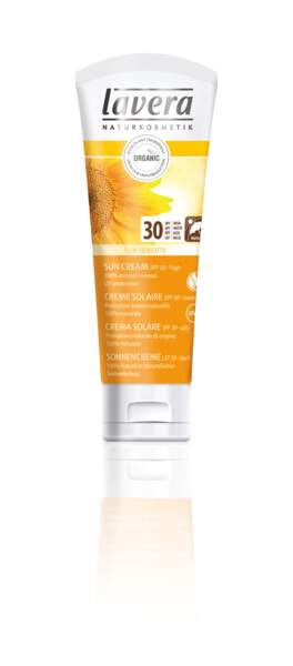 Crème solaire peaux sensibles SPF 30, Lavera, 12,99€