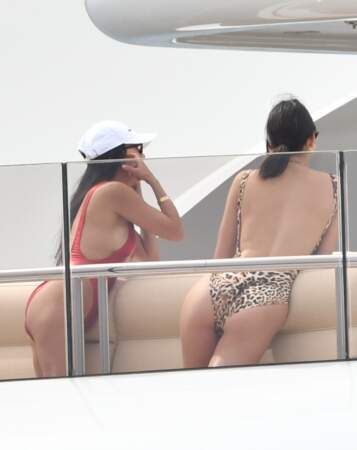 Kourtney Kardashian et Kendall Jenner ont fait primer leur sens de la famille