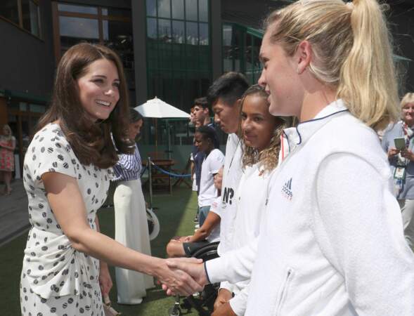 Avant la finale, Kate Middleton et Meghan Markle ont rencontré des jeunes joueuses 