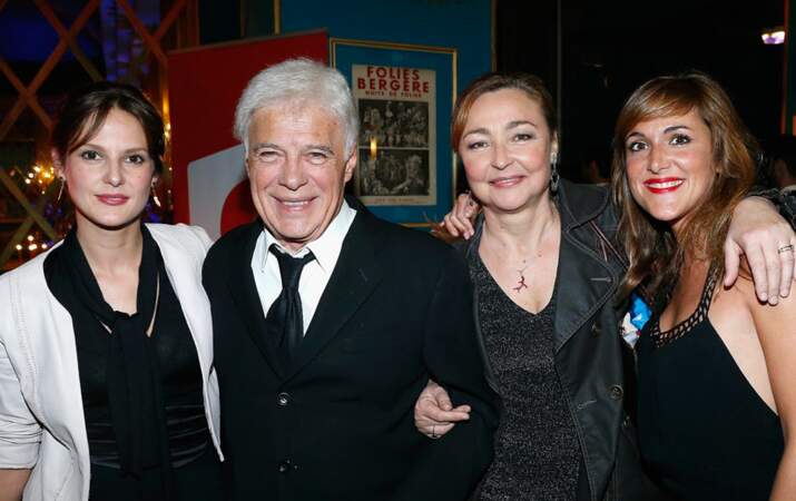 Elodie Navarre, Guy Bedos, Catherine Frot et Victoria Bedos ont assisté au show de Nicolas Bedos