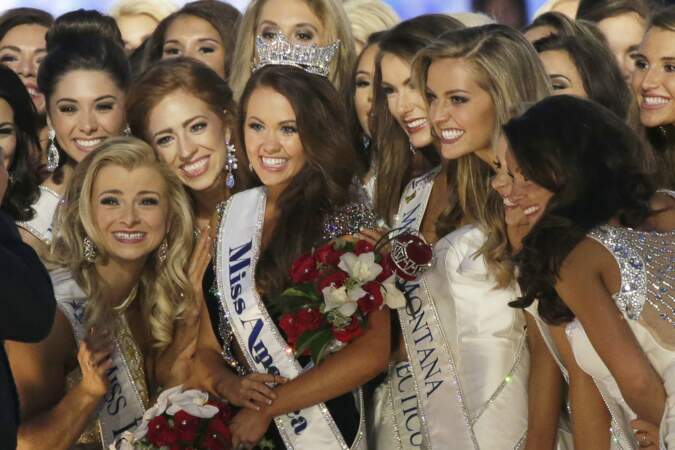 Dernière photo de groupe avec les autres candidates de Miss America
