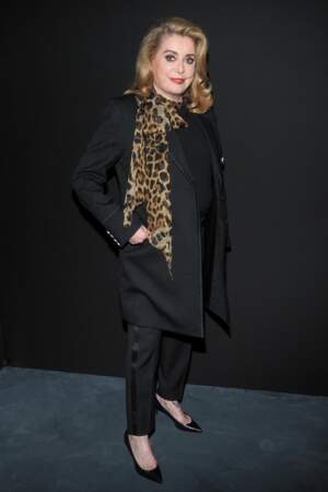 Catherine Deneuve au défilé Saint Laurent, le 26 février, à la fashion week de Paris