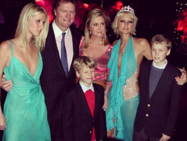 Pour souffler ses 35 bougies, Paris Hilton a réuni toute sa famille 