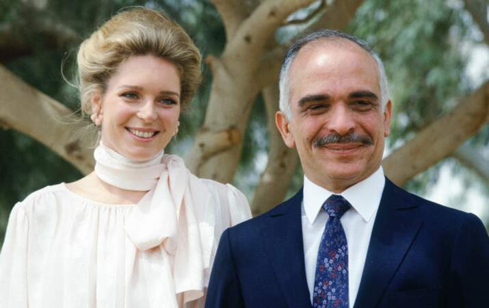 Le roi Hussein de Jordanie a épousé en quatrièmes noces Elizabeth Najeeb Halaby en 1978. Il est mort en 1999