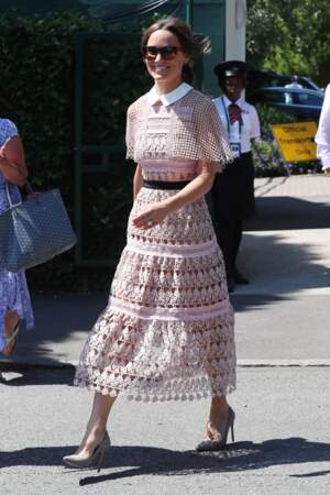Pippa Middleton et sa robe subtilement transparent 