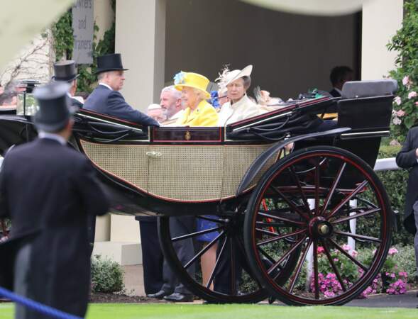 Royal Ascot : la reine Elizabeth II, le prince Andrew et la princesse Anne