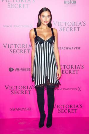 Défilé Victoria's Secret : Irina Shayk, qui est enceinte de son premier enfant avec Bradley Cooper !