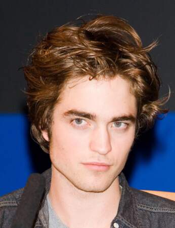 Robert Pattinson, c’était soi-disant le beau gosse dans Harry Potter.