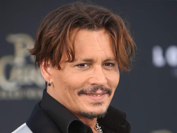 8. Johnny Depp recueille 56% des voix dont 18% de « beaucoup »