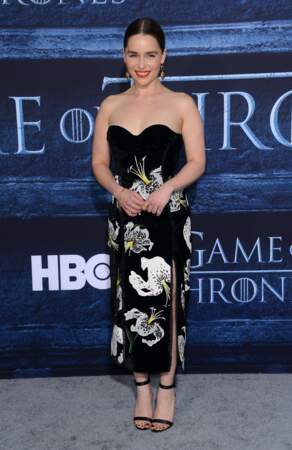 Emilia Clarke (Daenerys Targaryen de Game of Thrones)
