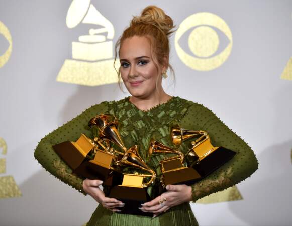 Adele a remporté cinq prix aux Grammy Awards 2017