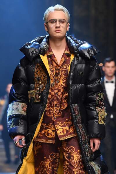 Défilé Dolce & Gabbana : Brandon Lee a fait sensation avec son blond platine
