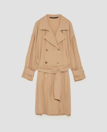 Zara : Robe trench oversize, 29,99 euros au lieu de 59,95 euros
