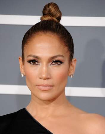 Les plus belles coiffures pour un mariage - Le bun de Jennifer Lopez