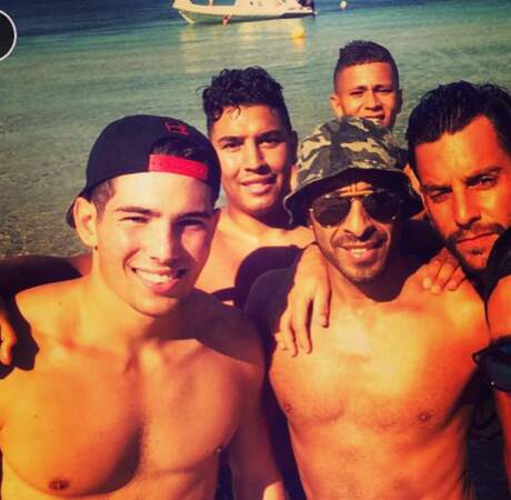 Luca Zidane en vacances entouré de ses amis !