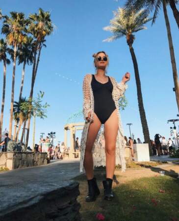Darina : la fille de Sylvie Vartan ultra sexy à Coachella