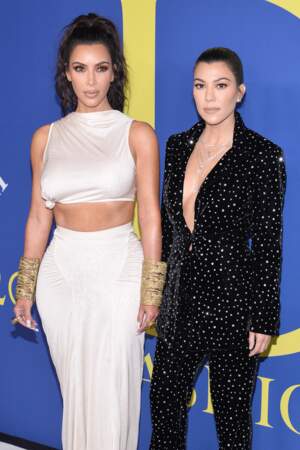 Kim Kardashian et Kourtney Kardashian aux CFDA Fashion Awards 2018 
