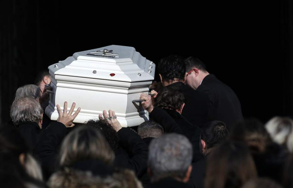 Le cercueil blanc de Johnny Hallyday