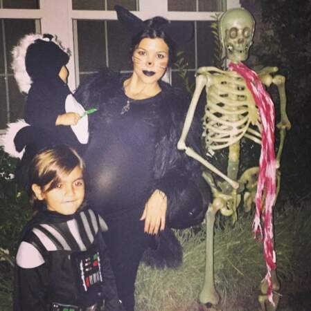 Halloween 2014 : Kourtney très enceinte avec ses deux aînés