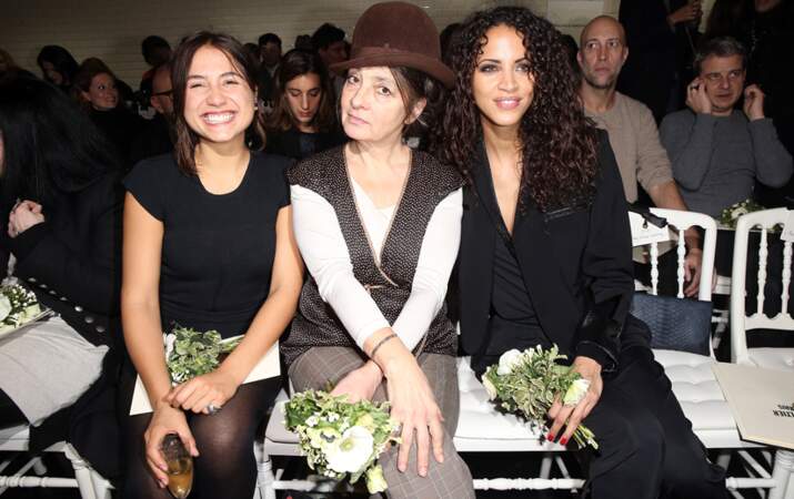 Elles adorent Jean-Paul Gaultier : C'EST COMME ÇA ! (Izia Higelin, Catherine Ringer et Noémie Lenoir)