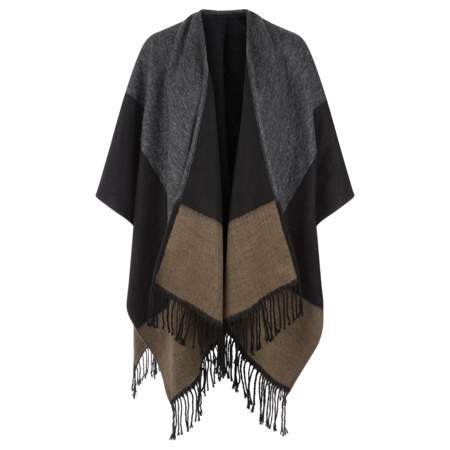 Poncho Urban Outfitters - 52 €