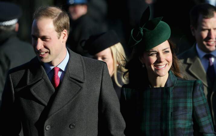 En tartan vert et bleu, la duchesse de Cambridge est radieuse