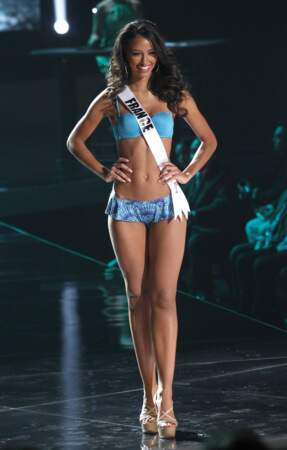 Flora Coquerel au concours Miss Univers 2015
