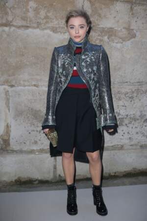 Chloë Grace Moretz au défilé Louis Vuitton lors de la fashion week de Paris, le 6 mars