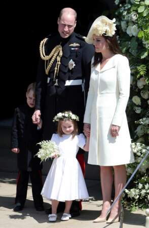 Kate Middleton et le prince William avec leurs enfants, George et Charlotte, au mariage d'Harry et Meghan