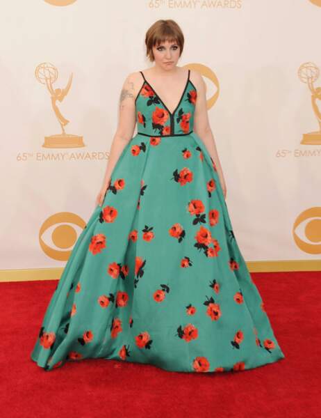 Qui veut faire un pique-nique sur la robe de Lena Dunham ?