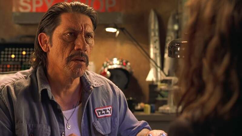 Danny Trejo à 56 ans, dans le rôle de Machete, l'oncle de Carmen et Juni Cortez.