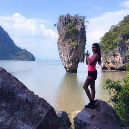 Shanna Kress en Thaïlande devant James Bond Island