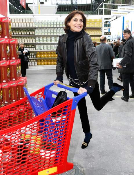 "Un supermarché, comme c'est exotique ! Ça change du Bon Marché !", Inès de la Fressange