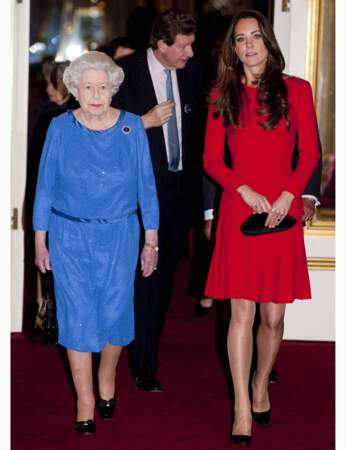 La reine Elizabeth II et Kate Middleton