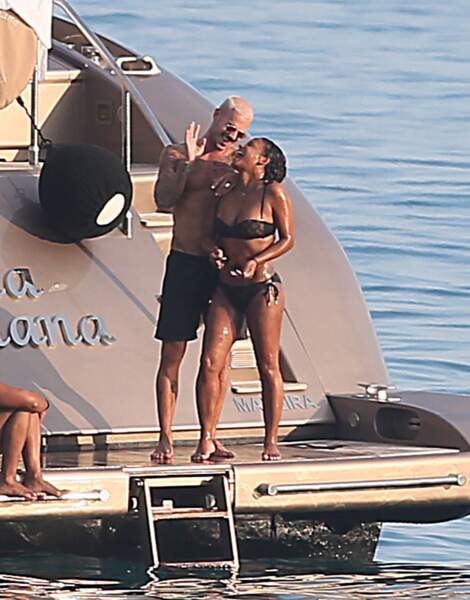 M. Pokora et Christina Milian passent du bon temps sur un yacht