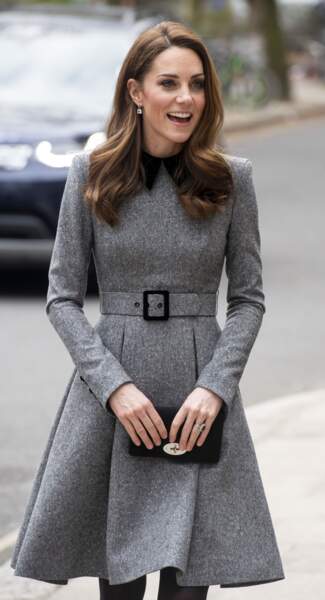 Kate Middleton avec sa robe à la coupe patineuse 