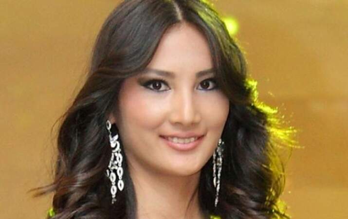 Miss Kirghizistan Zhibek Nukeeva, 19 ans, 1m78