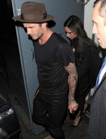 Vers 2h du matin, Victoria et David Beckham quittent l'Arts Club dans le quartier chic de Mayfair à Londres