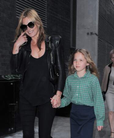 Kate Moss et sa fille Lila Grace ou le style rock british