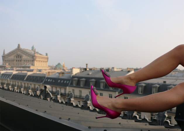 Marieluvpink avec les chaussures Manolo Blahnik en version rose