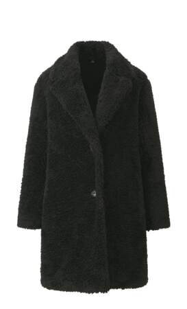 Manteau en fausse fourrure, Uniqlo, 39,90€ 