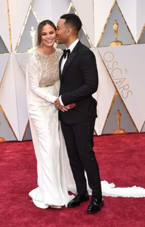 Les plus beaux couples des Oscars 2017 : Chrissy Teigen et John Legend