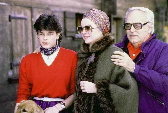Le prince Rainier, la princesse Grace de Monaco et leur fille Sétphanie de Monaco en 1979