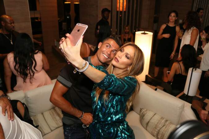 Jennifer Lopez et son selfie avec Cristiano Ronaldo