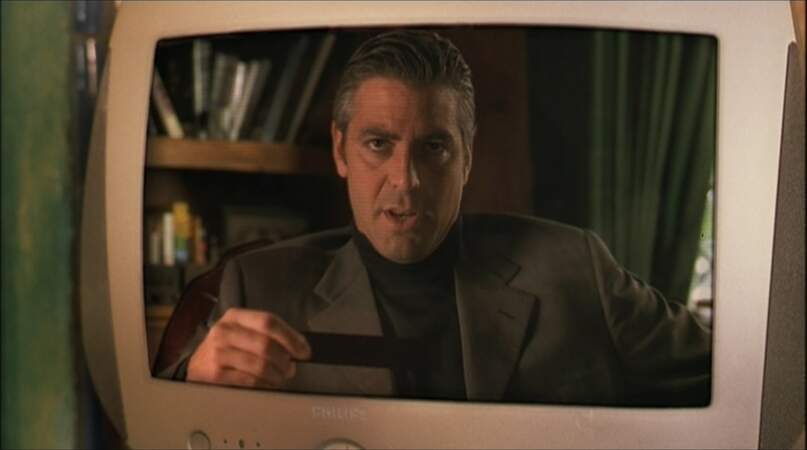 En 2001, George Clooney était Devlin, le boss des parents Cortez. A 39 ans, il était déjà en voie de bogossitude.