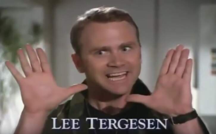 Code Lisa: Lee Tergesen à 28 ans dans le rôle du grand frère belliqueux de Wyatt, Chet