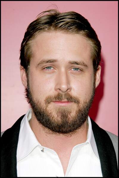 Ryan Gosling avec barbe : votre grand-frère. Banal, quoi.