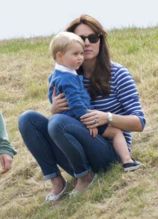 Tandis que Kate Middleton veille sur son fils aîné