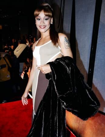 ... Lisa Lopes, surnommée Left Eye, est décédée en 2002 dans un accident de la route